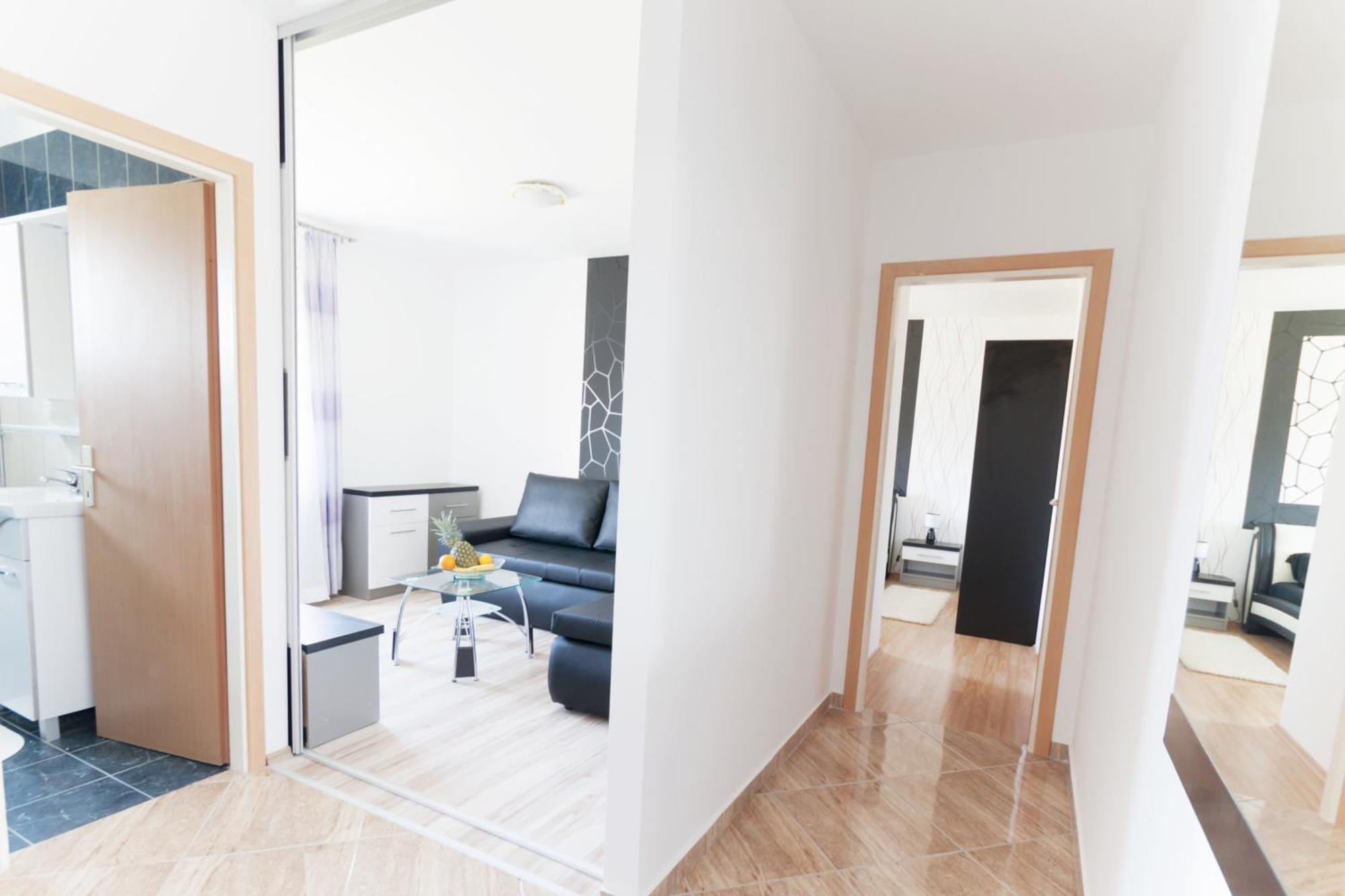 Apartments Toka Petrcane Bilik gambar