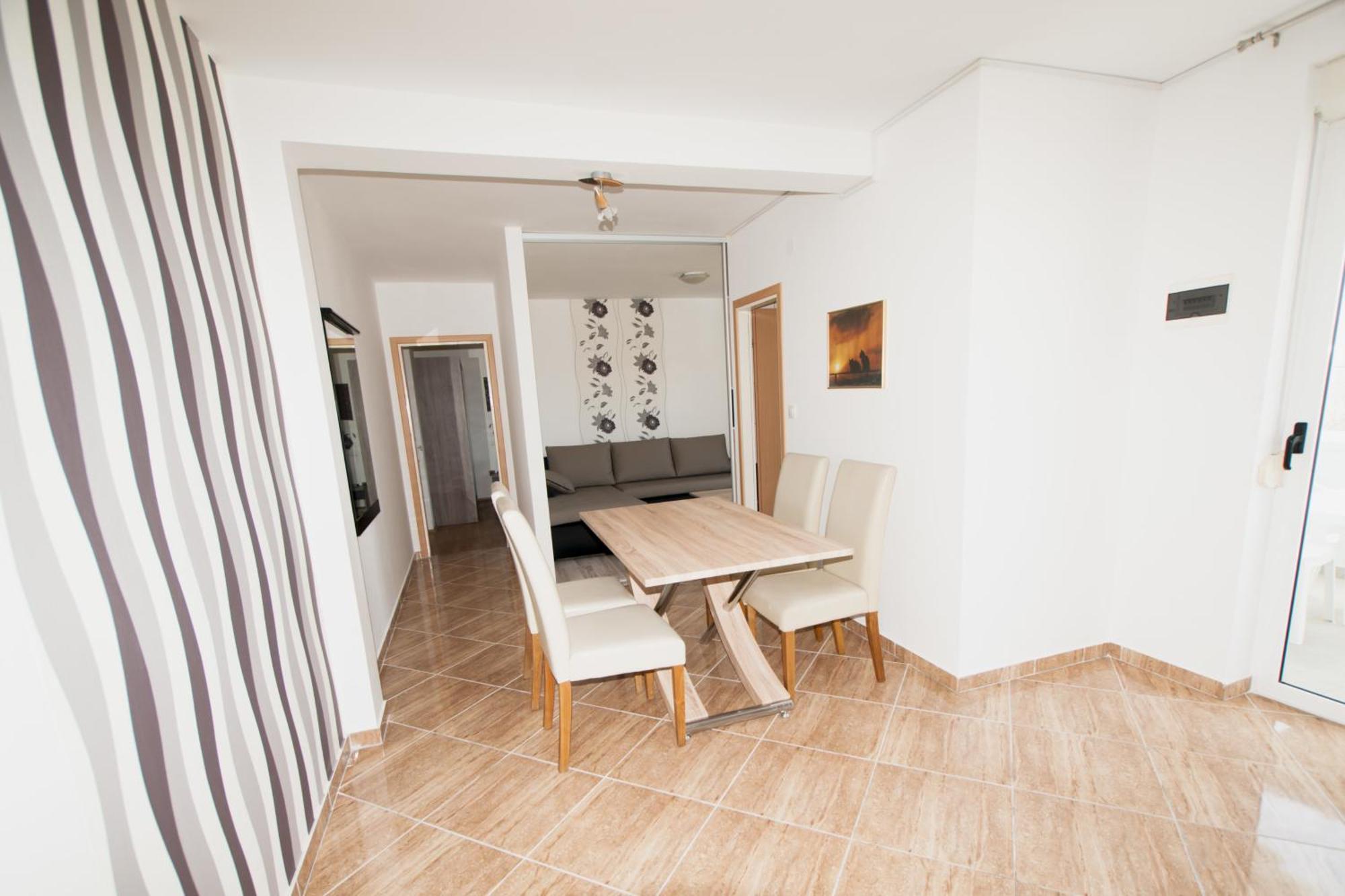 Apartments Toka Petrcane Bilik gambar