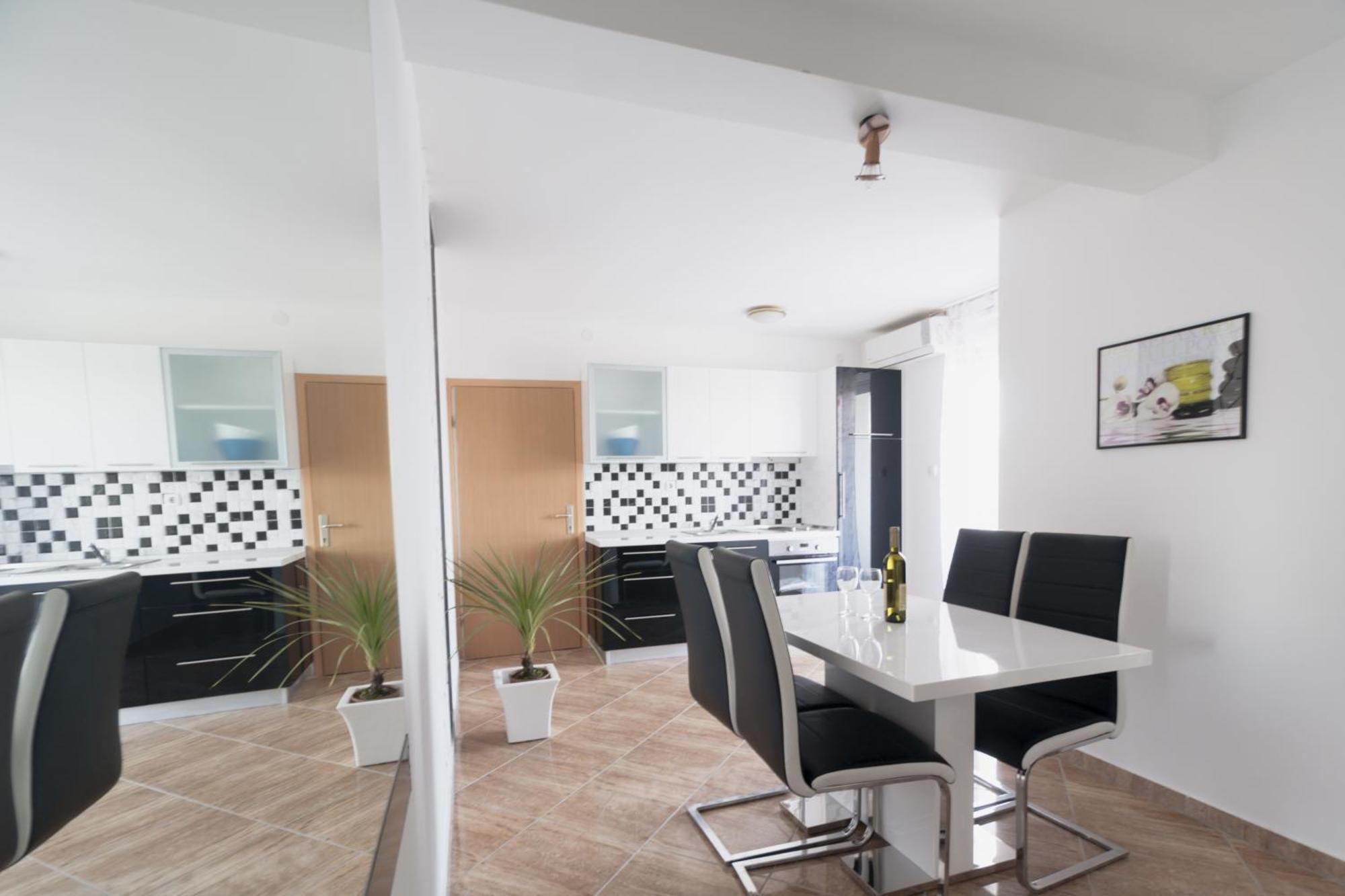 Apartments Toka Petrcane Bilik gambar