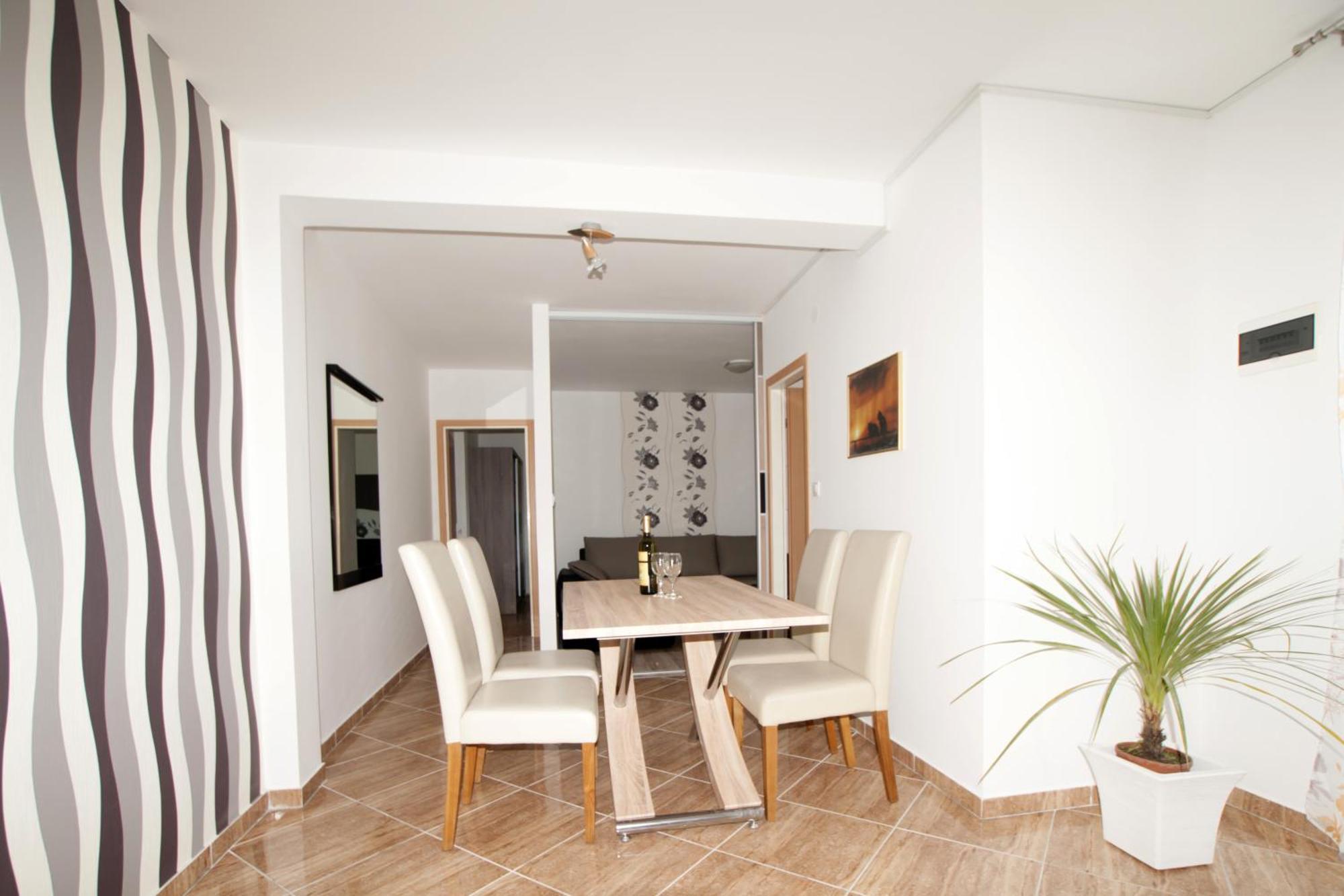 Apartments Toka Petrcane Bilik gambar