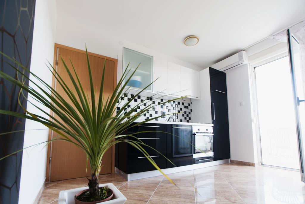 Apartments Toka Petrcane Bilik gambar